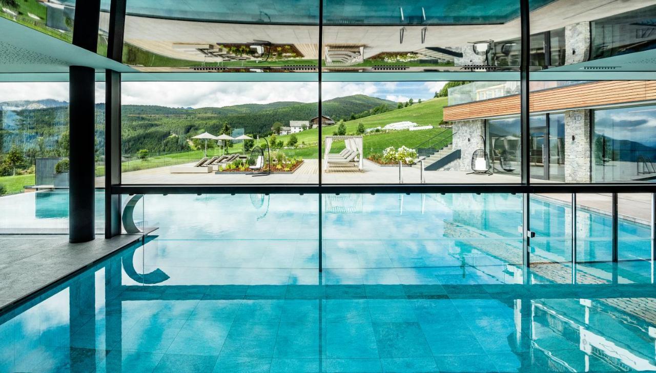 Sonnenberg Panorama Dolomites Wellbeing Hotel Maranza Buitenkant foto