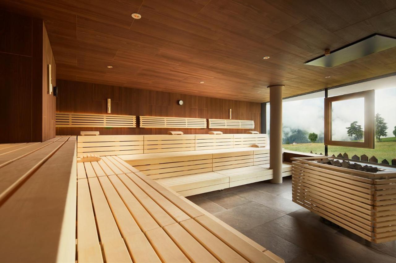 Sonnenberg Panorama Dolomites Wellbeing Hotel Maranza Buitenkant foto
