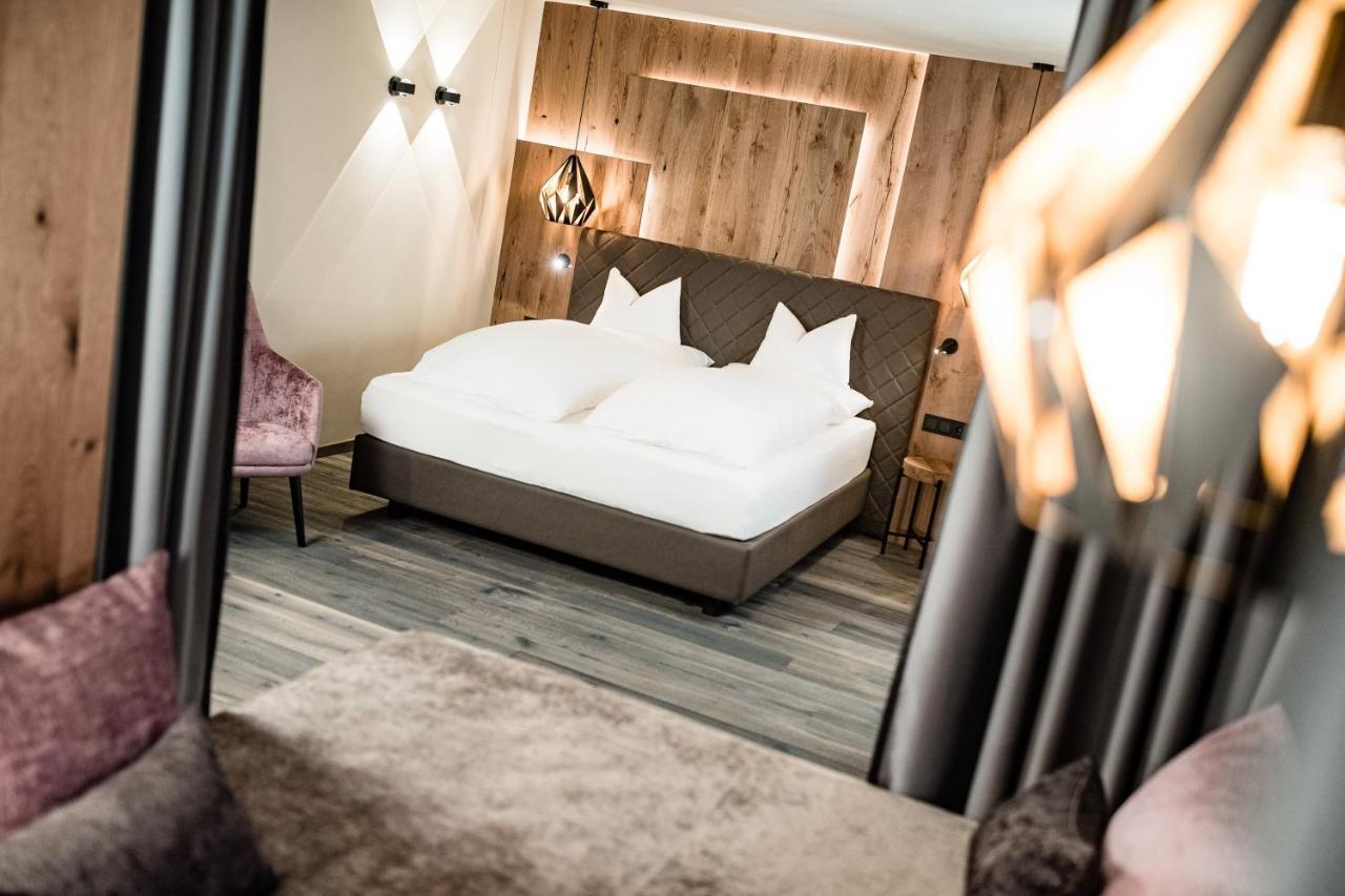 Sonnenberg Panorama Dolomites Wellbeing Hotel Maranza Buitenkant foto